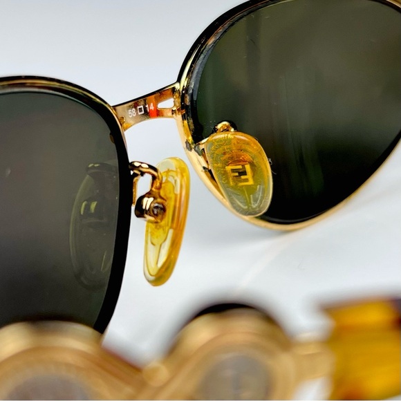 Fendi Sunglasses With Case (FRAMES ONLY) - Picture 5 of 8